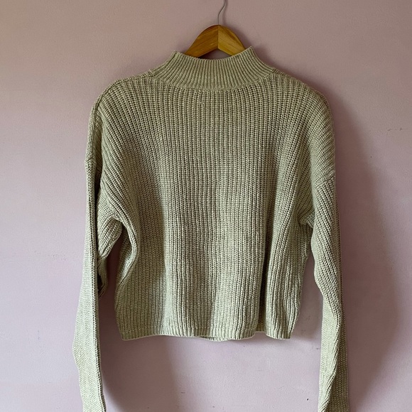 ✨SOLD ON DPOP✨• 90’s chunky turtleneck • - Picture 6 of 6